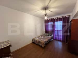 Apartament decomandat, 50 mp, zona Lapus