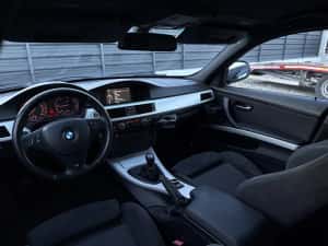 BMW Seria 3 E90 LCi 2011/ 2.0d/ 184cp/ M Pachet/ Bi-Xenon/ Navi CIC — miniatura 6