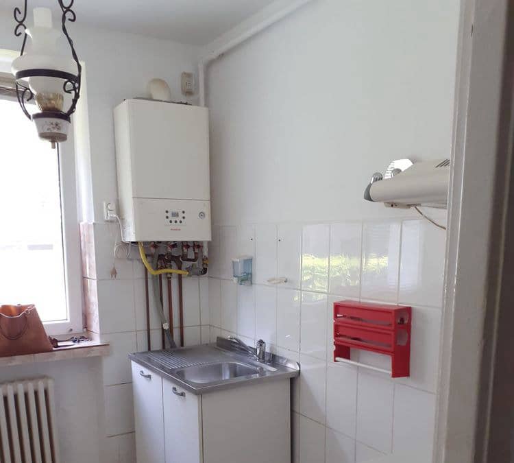Vand apartament 2 camere in Deva, zona I. Traian, parter, — fotografie 1 din 6