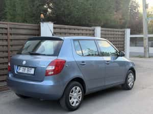 Skoda Fabia 2008 Euro 4 Benzina 200.000 KM Aer conditionat — miniatura 3