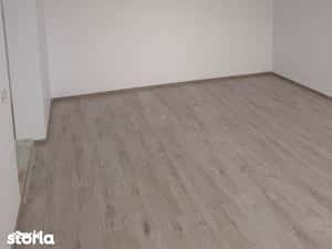 Super ofertă studio + PARCARE — miniatura 4