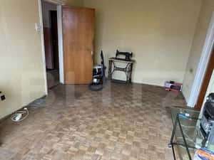 Apartament 2 camere, etaj intermediar, zona centrala — miniatura 3