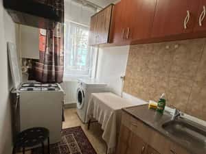 De inchiriat apartament cu 2 camere, etajul 1, zona Scolii nr 1 — miniatura 5