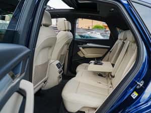 AUDI Q5 50 TFSI-e plug-in hybrid 299CP Model Sportback S-Line Quattro 4x4 — miniatura 7