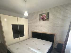 Apartament 3 camere de inchiriat-Metrou Aparatorii Patriei — miniatura 3