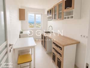 Vasile Aaron | 2 camere renovat, priveliste unica