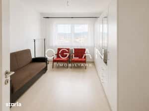 Vasile Aaron | 2 camere renovat, priveliste unica — miniatura 6