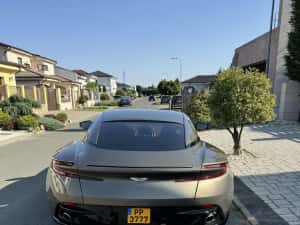 Aston martin DB11 V12 740CP variante — miniatura 4