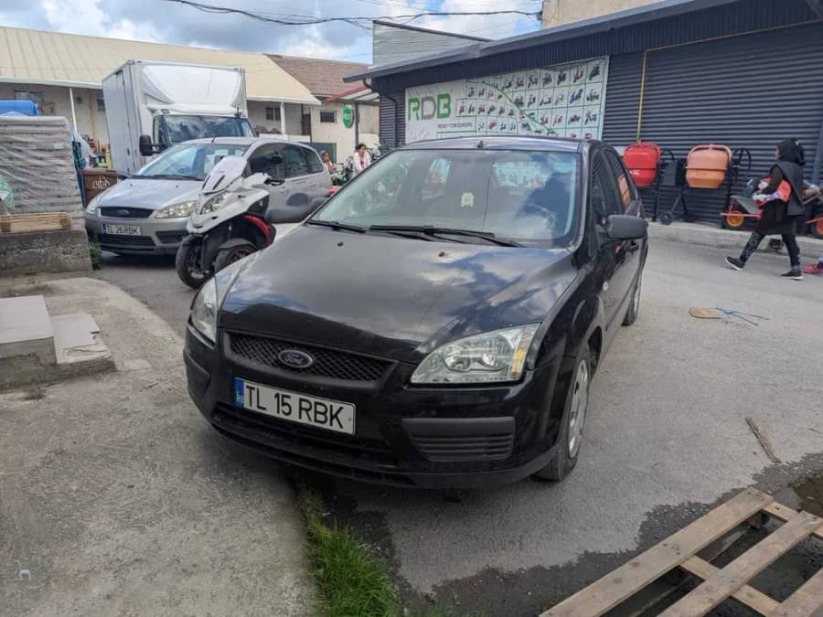 Vand schimb cu duba mare ford focus, 2005, diesel — fotografie 1 din 10