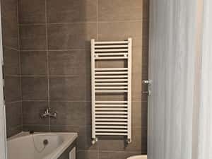 Apartament 3 camere, 2 bai, balcon generos -zona Doamna Stanca — miniatura 3