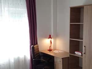 Proprietar Inchiriez Garsoniera Zona Fizicienilor — miniatura 3
