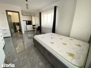 Bloc NOU CENTRU PALAS 1 camere premium — miniatura 3