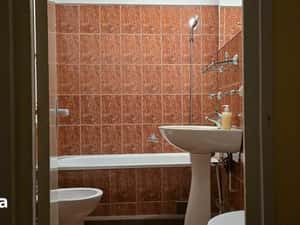 Inchiriez Apartament 2 Camere Ultracentral cu Balcon — miniatura 6