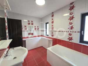 Casa 4 camere 105 mpu acces auto si gradina in Cartierul Arhitectilor — miniatura 6