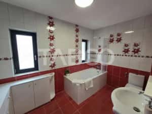 Casa 4 camere 105 mpu acces auto si gradina in Cartierul Arhitectilor — miniatura 7