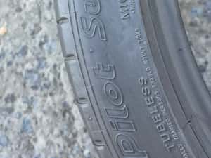 4 anvelope vara Michelin,fata 245/40/19,spate 275/35/19.Pretul este pe bucata — miniatura 6