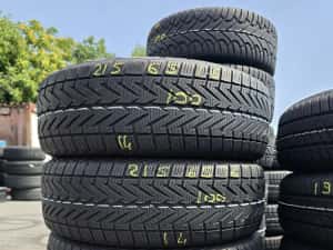 215 65 16 vredestein m+s doua buc