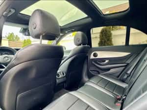 Mercedes e350d Amg — miniatura 6