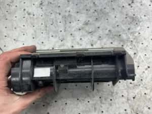 Scrumiera fata Audi A4 2004 1.9 TDI 6MT (130 hp) — miniatura 9