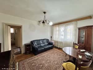 Apartament 2 camere cu balcon la etaj intermediar in Ocna Mures