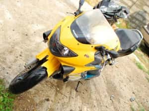 Codita carene scarita Honda CBR600F4