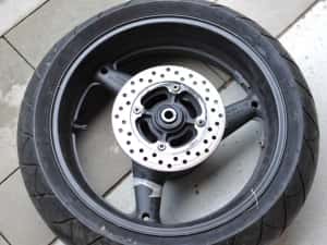 Codita carene scarita Honda CBR600F4 — miniatura 7