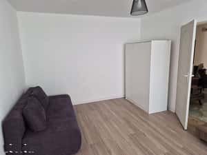 Inchiriez apartament — miniatura 2