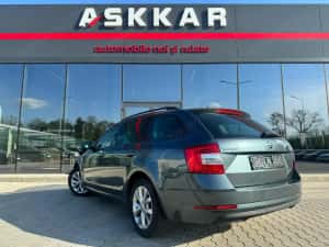 Vand Skoda Octavia 2019 Diesel 1598 cmc • Sector 1, Bucuresti — miniatura 8