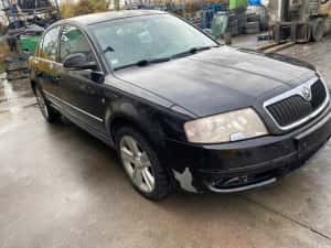 Dezmebrez Skoda superb 1  /2.5 v6/bara/far/capota/aripa/oglinda/stop — miniatura 6