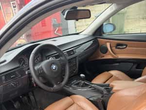BMW E92 320i Coupe — miniatura 5