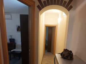 Apartament 2 camere str. Londra Capitale — miniatura 4