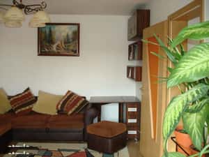 Apartament 2 camere in zona Dristor, la 10 minute de metrou — miniatura 3