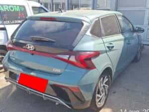 hyundai i20 an 2025 avariat — miniatura 6