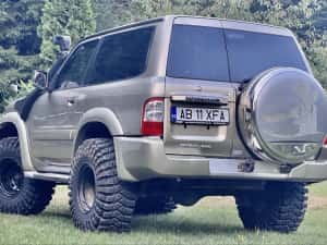 Nissan Patrol y61 SAFARI- Unicat ! 4500 benzina!/ SCHIMB — miniatura 5