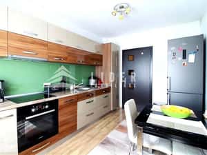 Apartament decomandat 2 camere zona scolii Ion Agarbicianu Marasti — miniatura 2