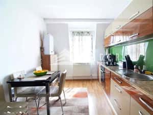 Apartament decomandat 2 camere zona scolii Ion Agarbicianu Marasti — miniatura 3