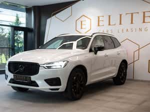 Vânzare Volvo XC60 R-Design Hibrid 2020 — miniatura 1