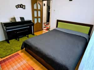 Vand apartament 4 camere decomandate ultracentral Suceava