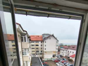Vand apartament 4 camere decomandate ultracentral Suceava — miniatura 3