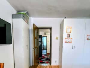 Vand apartament 4 camere decomandate ultracentral Suceava — miniatura 5