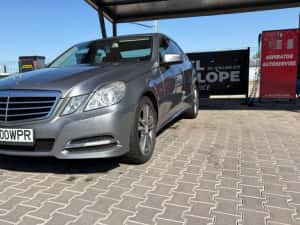 Mercedes Benz E220 CDI 170cp Avantgarde — miniatura 10