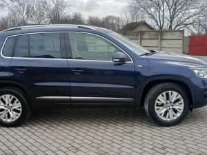 VW Tiguan 4x4 - 2014 - Automat F Frumos și Dotat  190000 km cu acte — miniatura 2
