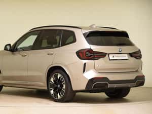 BMW iX3 2023 - 42.499 EUR — miniatura 2