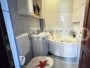 Apartament de vanzare decomandat 3 camere 50 mpu cu balcon Cisnadie — miniatura 7