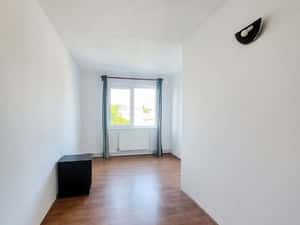 Apartament 2 camere, decomandat, super spațios, Complex Studențesc — miniatura 5