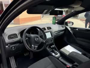 VW Golf 6 - 2.0 tdi - DSG - 2 usi — miniatura 4
