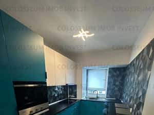 Apartament 3 camere, decomandat - zona Avantgarden — miniatura 3