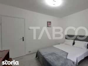 Apartament 2 camere de inchiriat 45 mp zona Vasile Aaron — miniatura 5