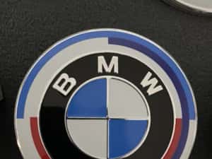 Set embleme Bmw Anniversary 50 ani fata Seria 3 5 G20 G21 G30 G31 M — miniatura 6