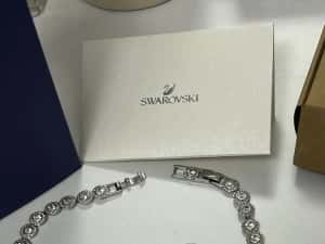 Set swarovski angelic colier+ cercei+ bratara — miniatura 2